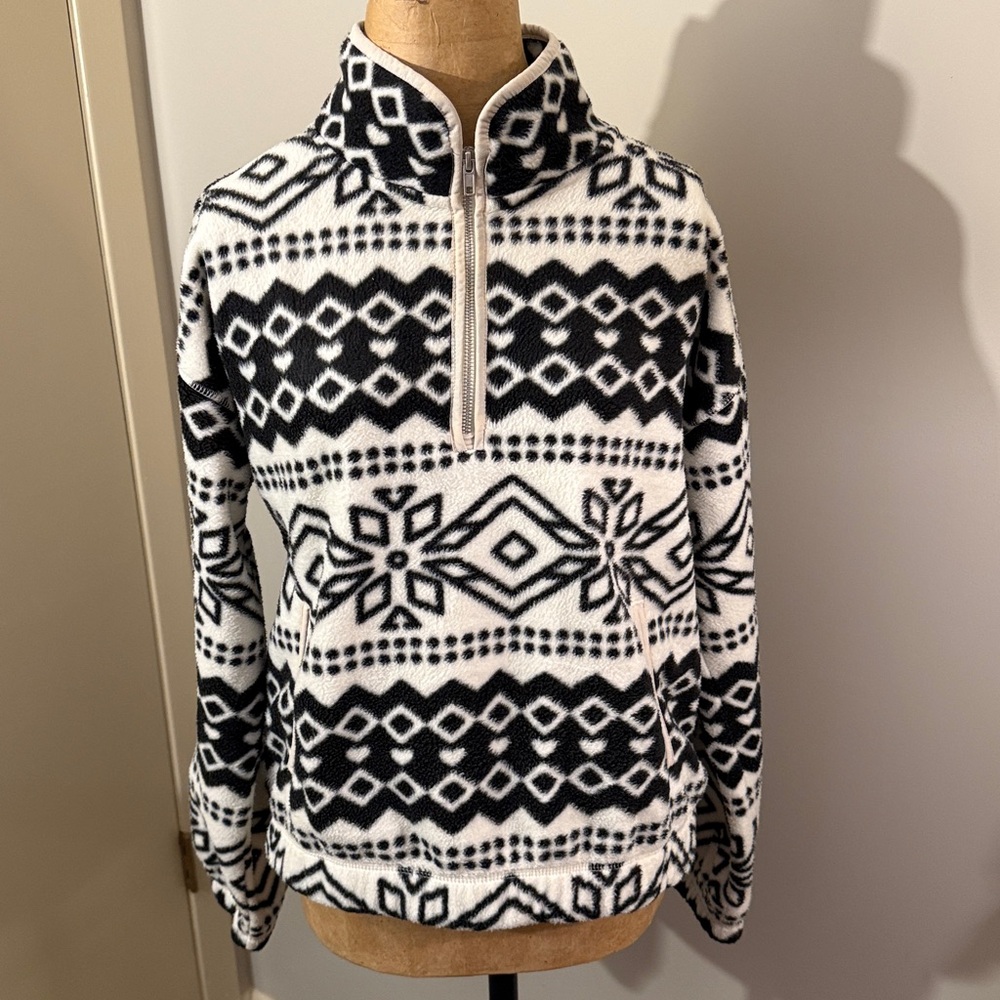 Thread supply cozy fleece